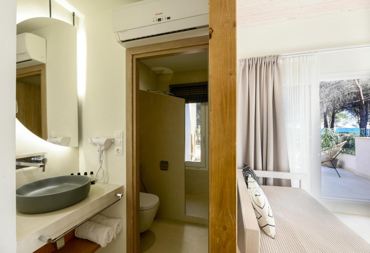Karidi Beach Boutique Suites Vourvourou Eksteriør billede