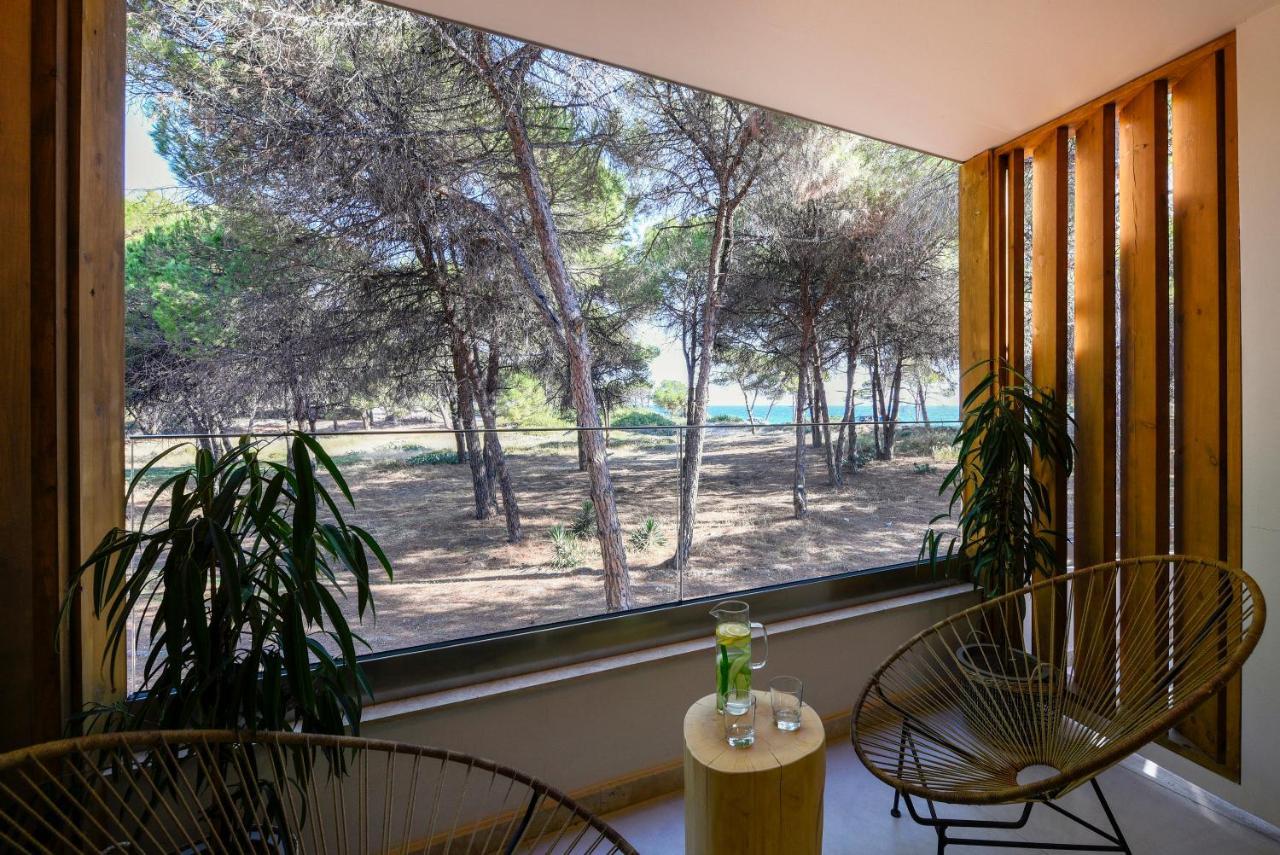 Karidi Beach Boutique Suites Vourvourou Eksteriør billede