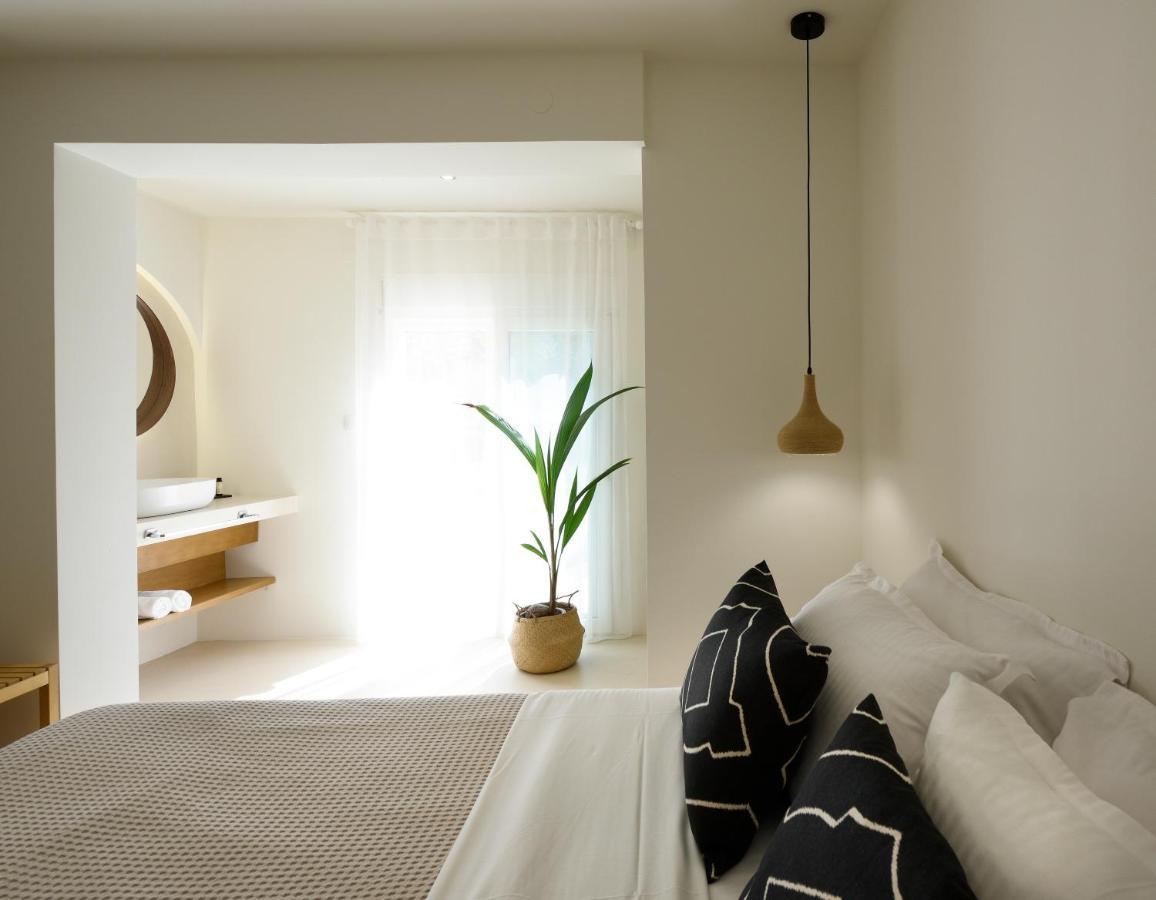 Karidi Beach Boutique Suites Vourvourou Eksteriør billede