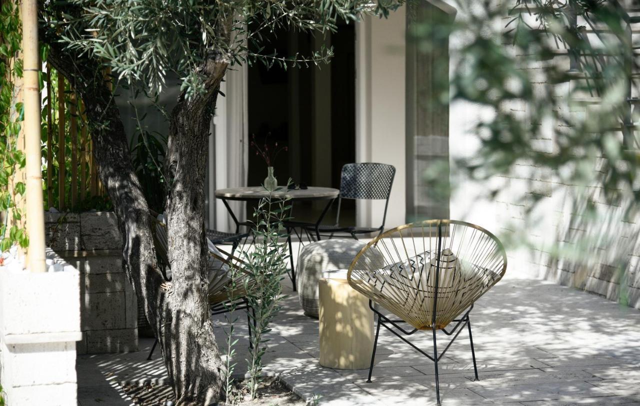 Karidi Beach Boutique Suites Vourvourou Eksteriør billede